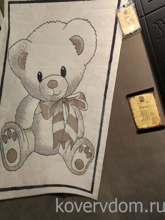 Ковер детский Mario Медвежонок 562 HA6 W