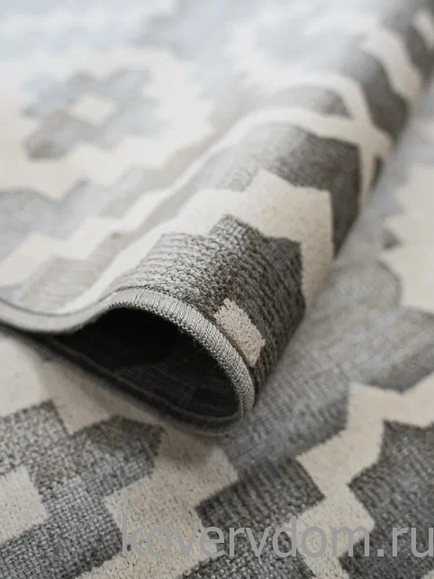 Ковер из вискозы и хлопка Royal Palace СКАНДИНАВИАН 14763 5363