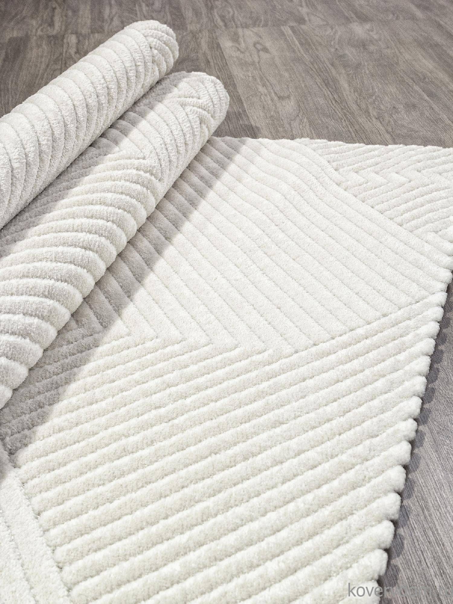 Ковер JUNO-A E857AW CREAM / CREAM